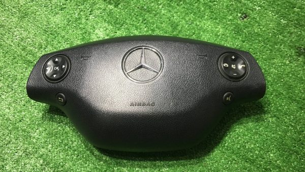 Подушка безопасности водителя Mercedes Benz W221