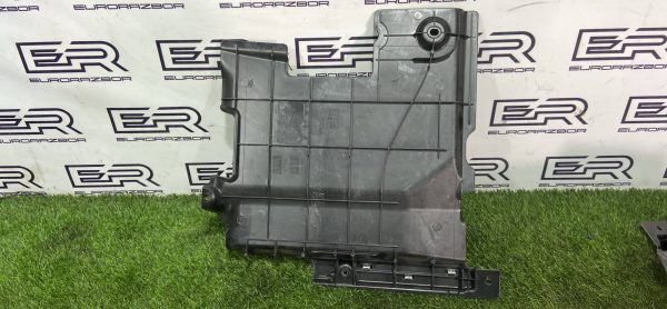 Накладка кузова правая Mercedes W167 C167 X167 Накладка кузова правая mercedes w167 c167 x167