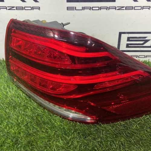 Фонарь задний правый mercedes gle w166