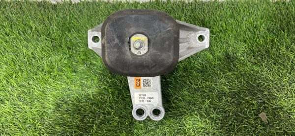 Подушка АКПП Hyundai Tucson 4 (NX4) Подушка АКПП hyundai tucson 4 (nx4)