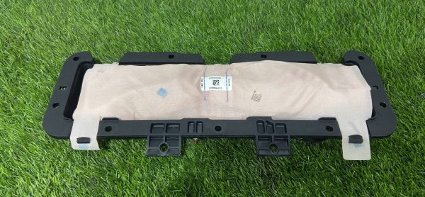 Подушка безопасности коленная водителя Mercedes W166 X166 C292 Подушка безопасности коленная водителя mercedes w166 x166 c292