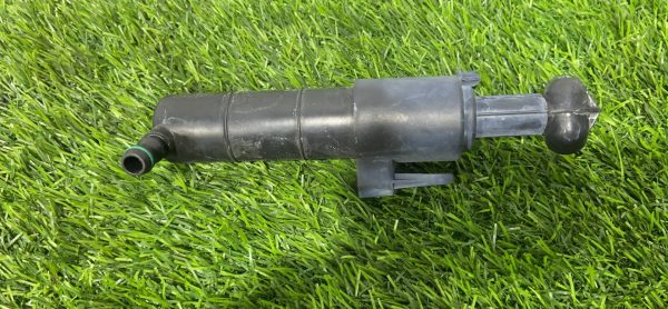 Форсунки омывателя фар Mercedes W212 W204 W218 Форсунки омывателя фар mercedes w212 w204 w218