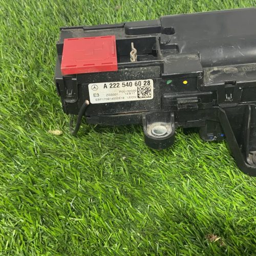 Блок предохранителей Mercedes W222