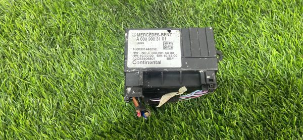 Блок управления топливным насосом Mercedes W166 X166 C292 Блок управления топливным насосом mercedes w166 x166 c292