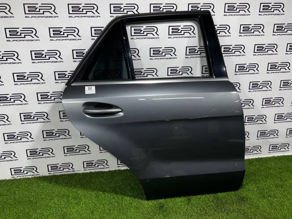 Дверь правая задняя Mercedes GLE W166 Дверь правая задняя mercedes gle w166