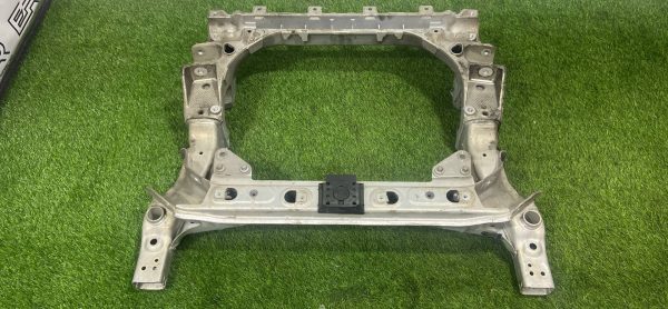 Подрамник передний Mercedes GLC X253/C253 Подрамник передний mercedes glc x253/c253