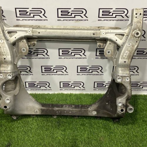 Передний подрамник mercedes w213 c257 w205