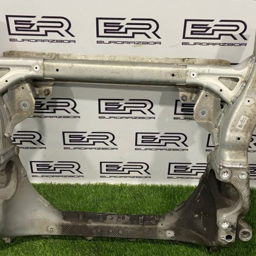 Передний подрамник Mercedes W213 C257 W205