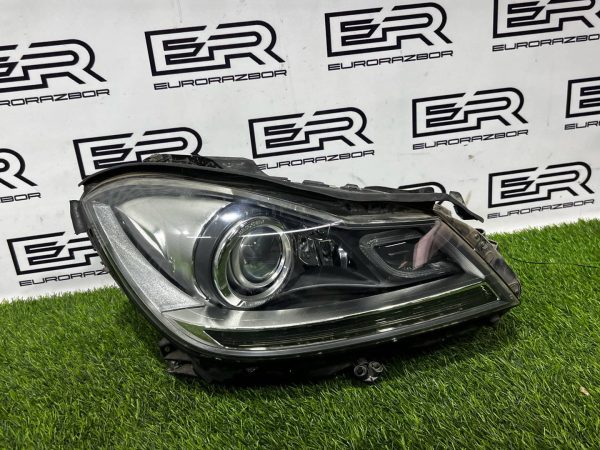 Фара правая Mercedes W204 рестайлинг Фара правая mercedes w204 рестайлинг