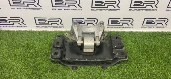 Подушка крепления кпп Mercedes S-Класс W222 Подушка крепления кпп mercedes s Класс w222