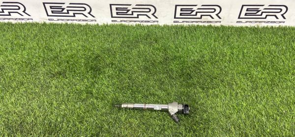 Форсунка топливная Audi A4 B9 A5 F5 2.0tdi DTN Форсунка топливная audi a4 b9 a5 f5 2.0tdi dtn