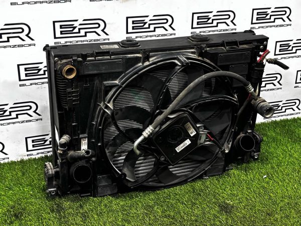 Кассета радиаторов BMW F10 Кассета радиаторов bmw f10