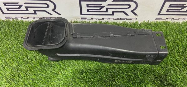 Впускной канал BMW 540I G30 G31 Впускной канал bmw 540i g30 g31