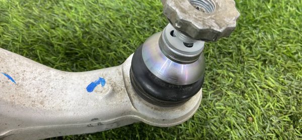 Рычаг передний правый Mercedes W167 C167 X167 Рычаг передний правый mercedes w167 c167 x167