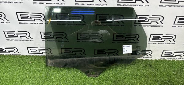 Стекло двери задней левой Lend Rover Evoque 2015 г. Стекло двери задней левой lend rover evoque 2015 г.