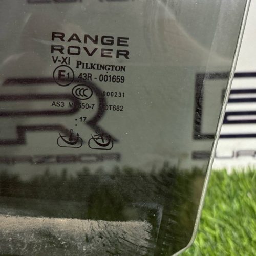 Стекло двери заднее левое Range Rover L405 2017г.
