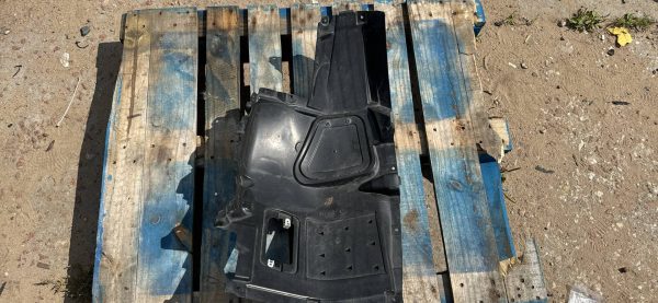 Подкрылок передний правый BMW f10 f11 Подкрылок передний правый bmw f10 f11