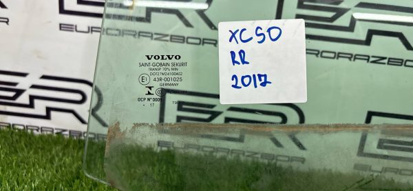 Стекло двери заднее правое Volvo XC90 2017г. Стекло двери заднее правое volvo xc90 2017г.