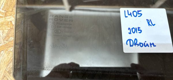 Стекло двери заднее левое Range Rover L405 2015г. Стекло двери заднее левое range rover l405 2015г.