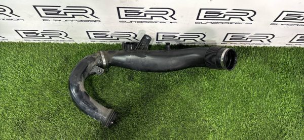 Патрубок воздушного фильтра Bmw N55B30A 3.0 Патрубок воздушного фильтра bmw n55b30a 3.0