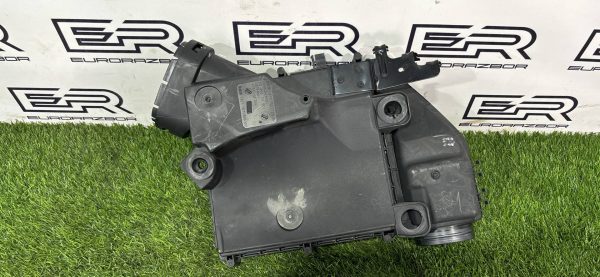 Корпус воздушного фильтра F10 N55B30A 3.0 Корпус воздушного фильтра f10 n55b30a 3.0