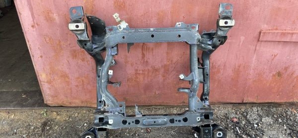 Подрамник передний Mercedes GLE w166 Подрамник передний mercedes gle w166
