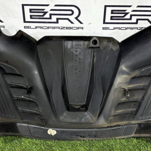 Декоративная крышка двигателя  BMW Х5 М F15/F85