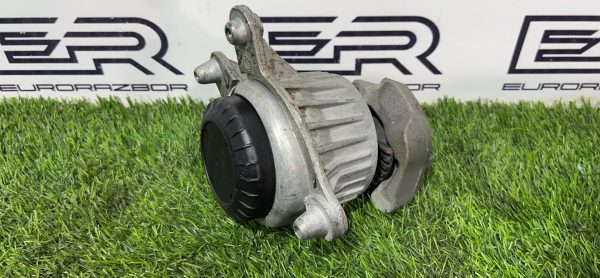 Опора подушка двигателя Mercedes E W213 С238 Опора подушка двигателя mercedes e w213 С238