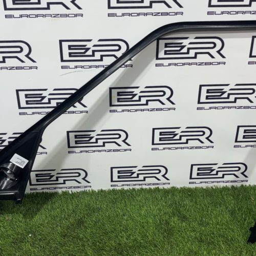 Рамка двери передней левой Range Rover L405