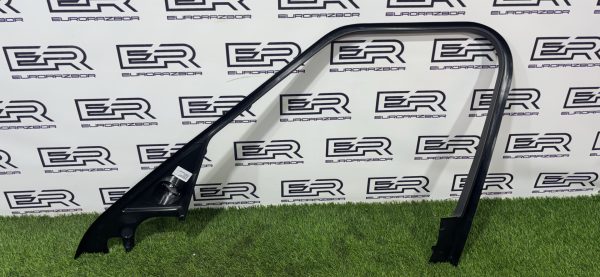 Рамка двери передней левой Range Rover L405 Рамка двери передней левой range rover l405