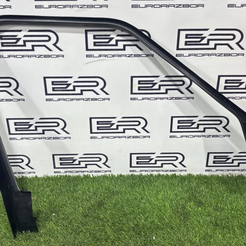 Рамка двери передней правой Range Rover L405