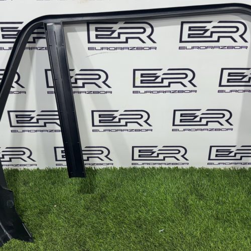 Рамка двери задней правой Range Rover L405