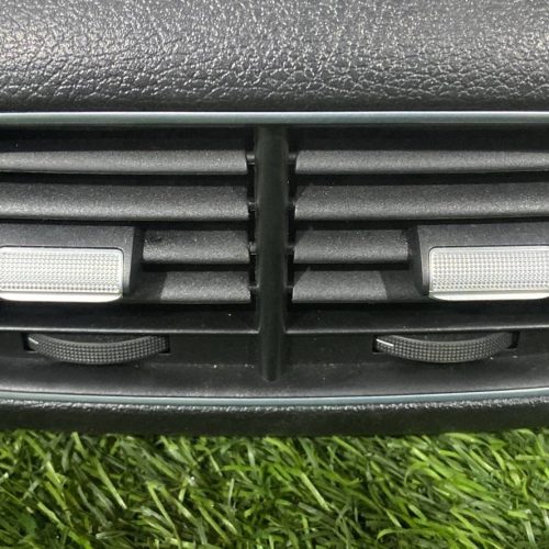 Дефлектор обдува салона задний Mercedes W167 C167 X167