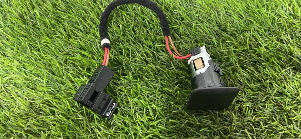 Гнездо прикуривателя багажника Mercedes V167 C167 X167 Гнездо прикуривателя багажника mercedes v167 c167 x167