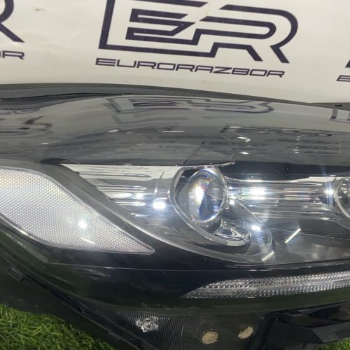 Фара правая Kia Sorento Prime 3