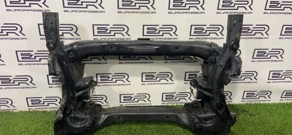 Передний подрамник Mercedes W205 W213 Передний подрамник mercedes w205 w213