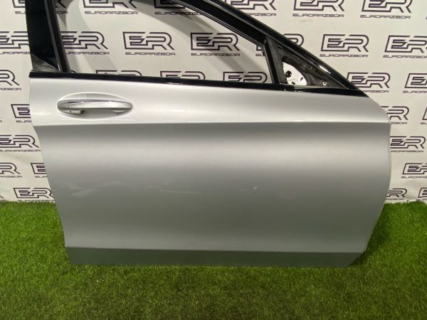 Дверь передняя правая Mercedes C-Class W205 Дверь передняя правая mercedes c class w205