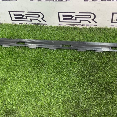 Кронштейн порога левый mercedes w167 c167 x167
