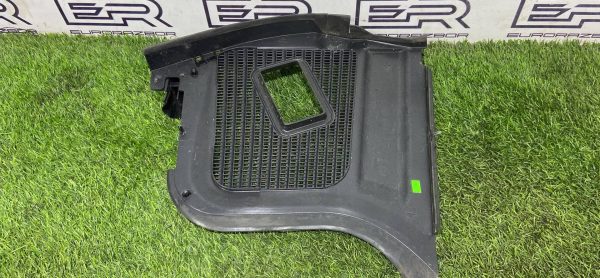 Водосток передний левый Mercedes W167 C167 X167 Водосток передний левый mercedes w167 c167 x167