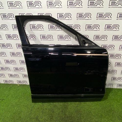 Передняя правая дверь Range Rover Velar L560