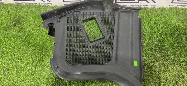 Водосток передний левый Mercedes W167 C167 X167 Водосток передний левый mercedes w167 c167 x167