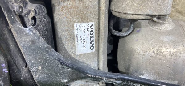 Компрессор пневмоподвески Volvo XC90 Компрессор пневмоподвески volvo xc90