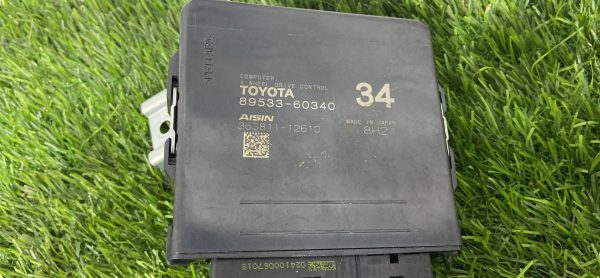Блок управления полным приводом Toyota Hilux 8 рест. Блок управления полным приводом toyota hilux 8 рест.