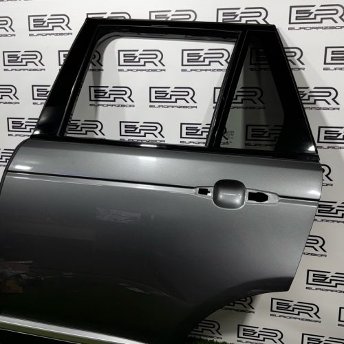 Дверь задняя левая Range Rover L405