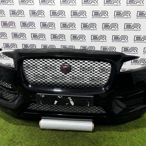 Передний бампер в сборе Jaguar F-Pace X761