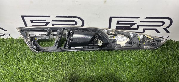 Накладка двери передней левой Mercedes CLS W218 Накладка двери передней левой mercedes cls w218
