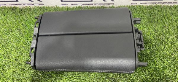 Центральный подлкотник Mercedes W167 C167 X167 Центральный подлкотник mercedes w167 c167 x167