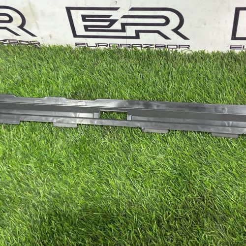 Кронштейн порога левый Mercedes W167 C167 X167