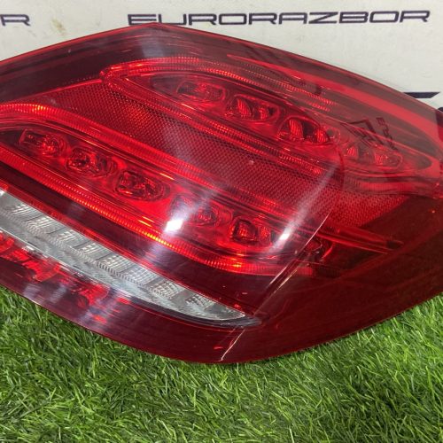 Фонарь задний правый Mercedes С-Class W205