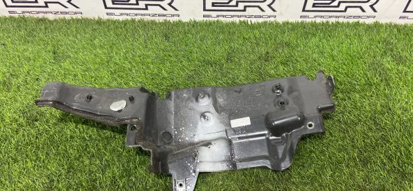 Пыльник двигателя Range Rover L405 рестайлинг Пыльник двигателя range rover l405 рестайлинг